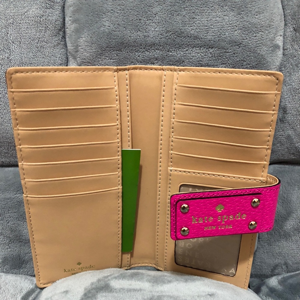 Wallet - Picture 2 of 3